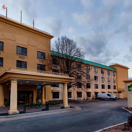 Glendale La Quinta By Wyndham Milwaukee Bayshore Area מראה חיצוני תמונה