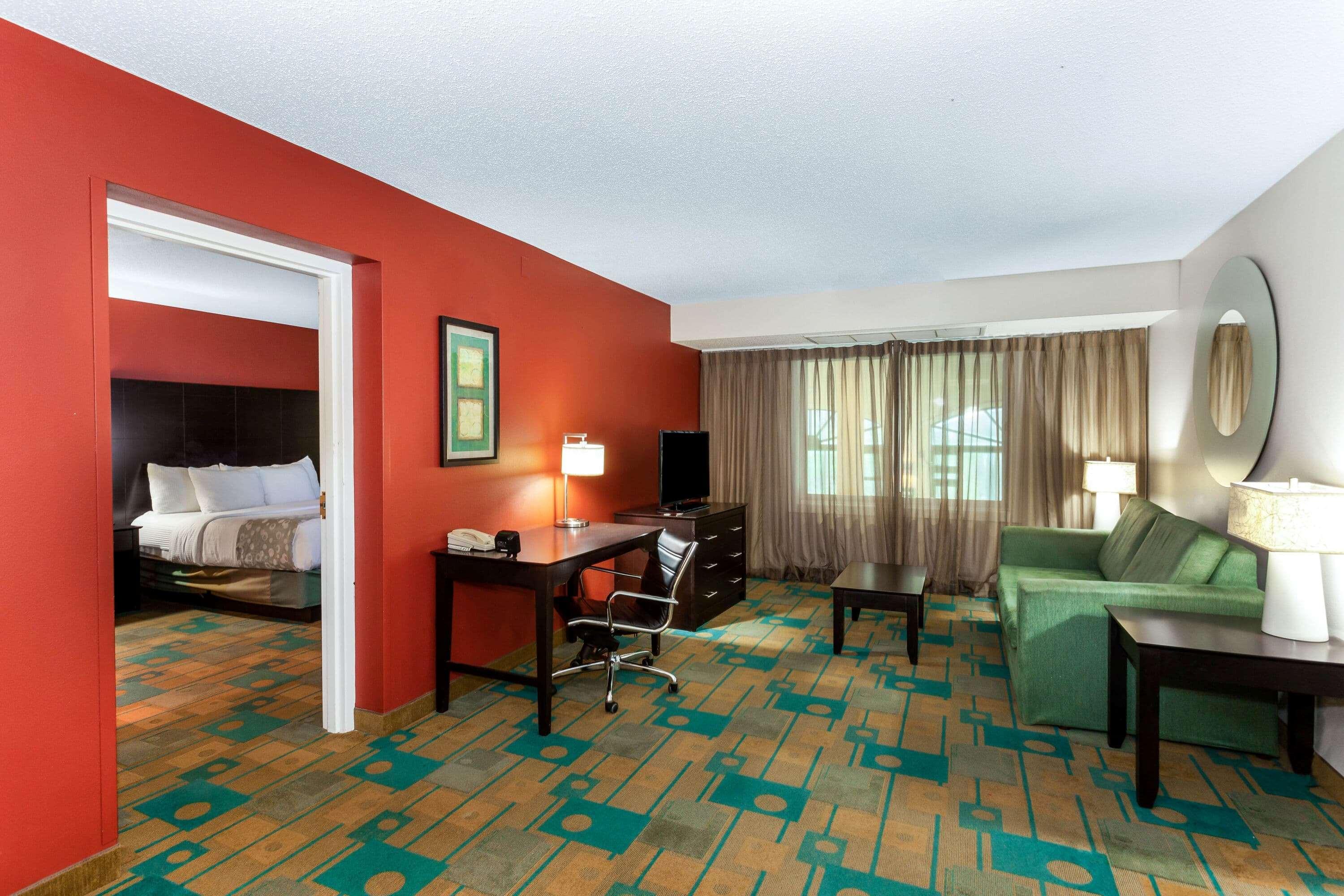 Glendale La Quinta By Wyndham Milwaukee Bayshore Area מראה חיצוני תמונה