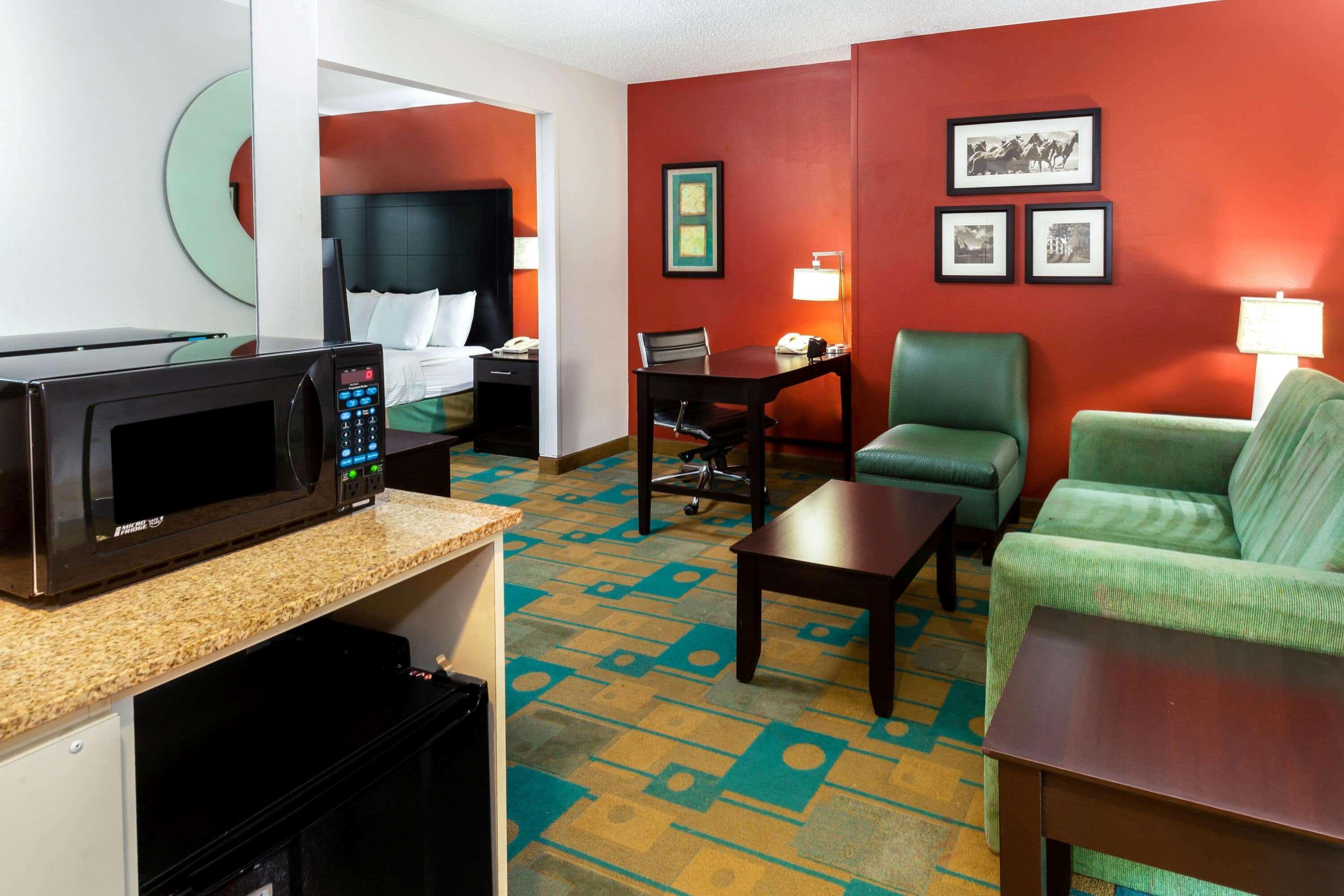 Glendale La Quinta By Wyndham Milwaukee Bayshore Area מראה חיצוני תמונה