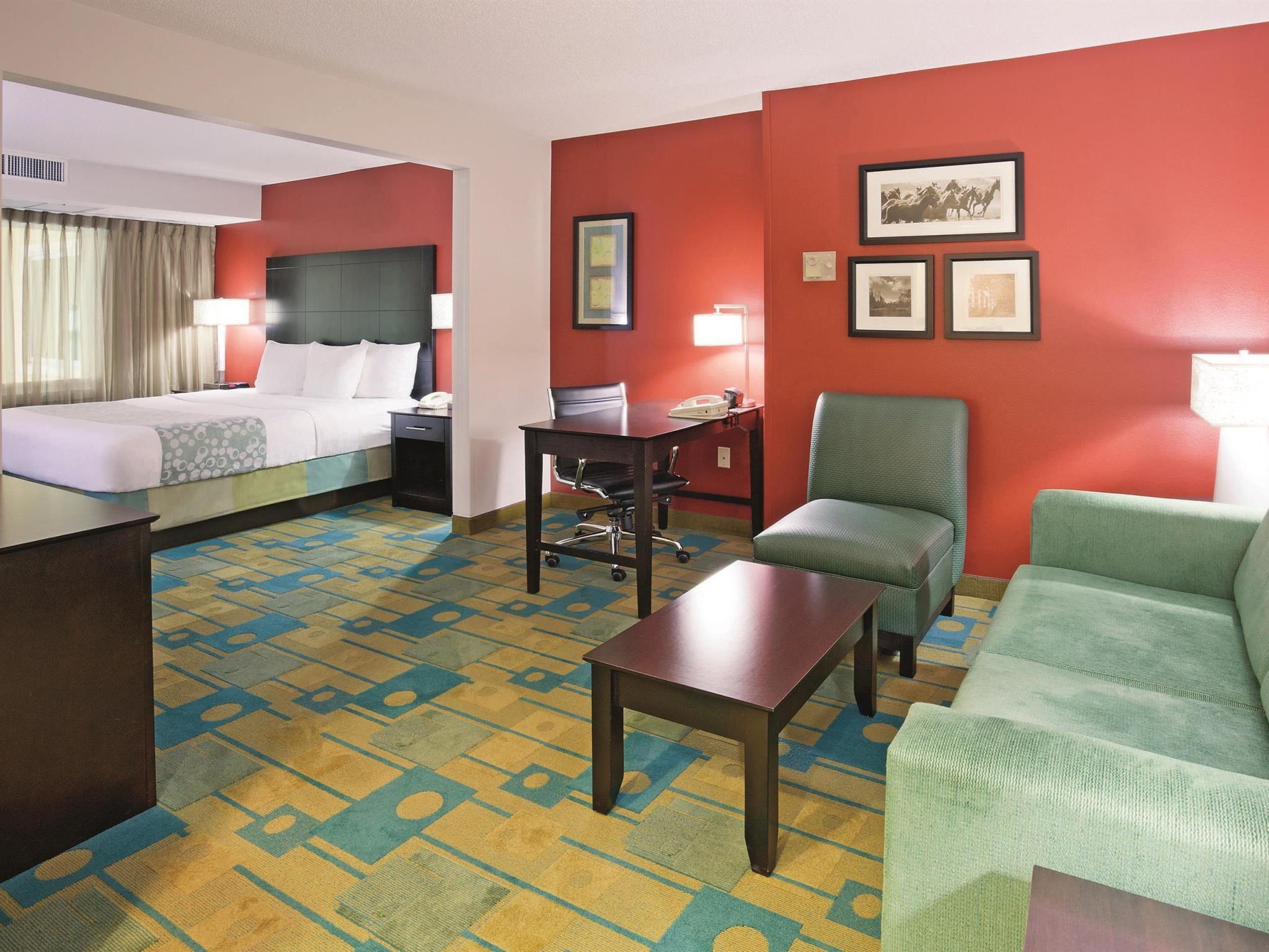 Glendale La Quinta By Wyndham Milwaukee Bayshore Area מראה חיצוני תמונה