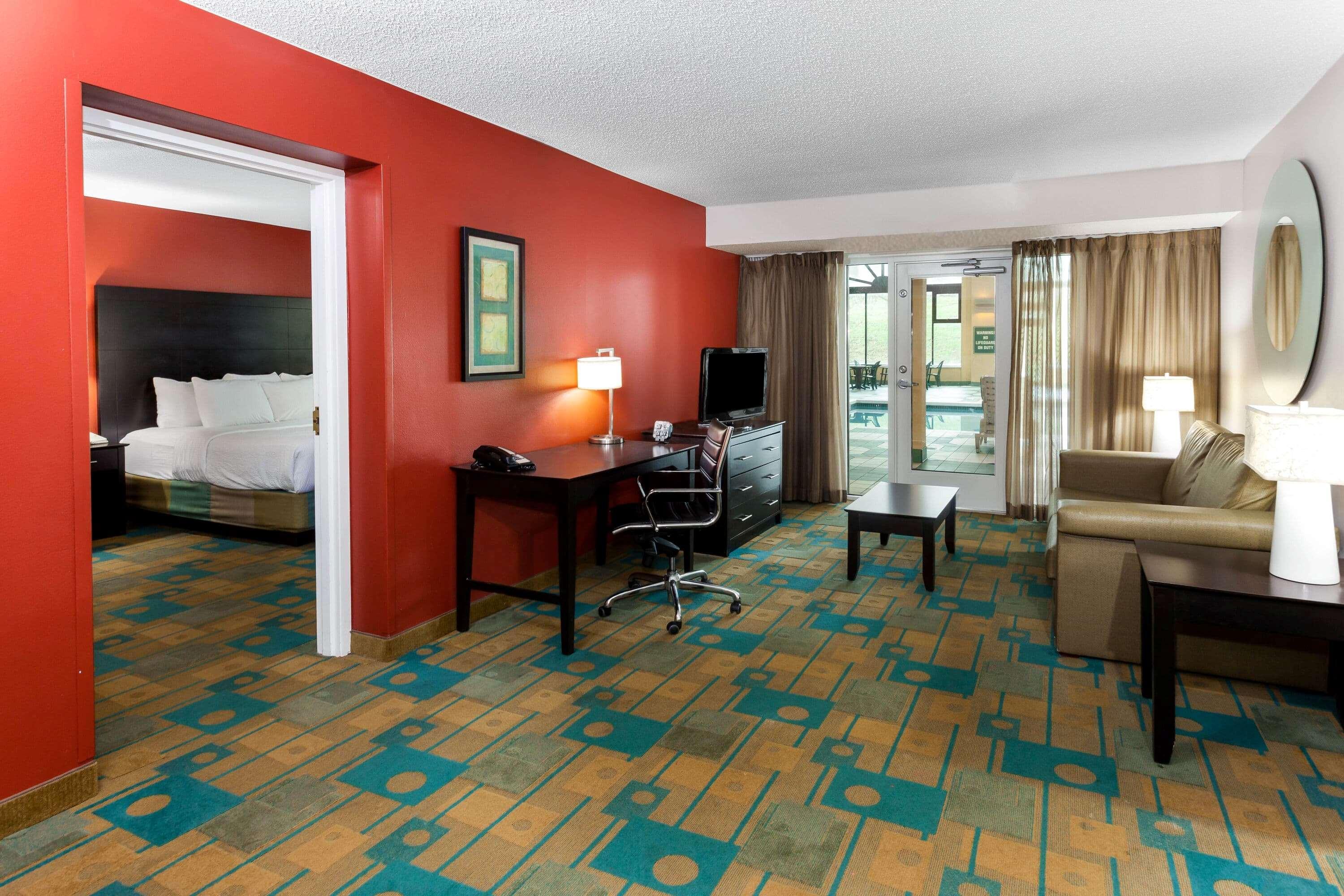 Glendale La Quinta By Wyndham Milwaukee Bayshore Area מראה חיצוני תמונה